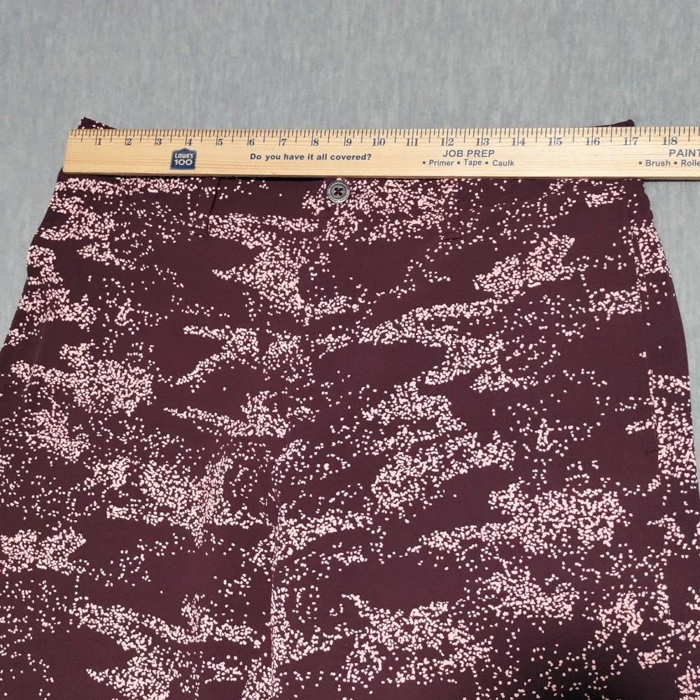 Under Armour UA Golf Shorts Mens 34 Burgundy Printed 10